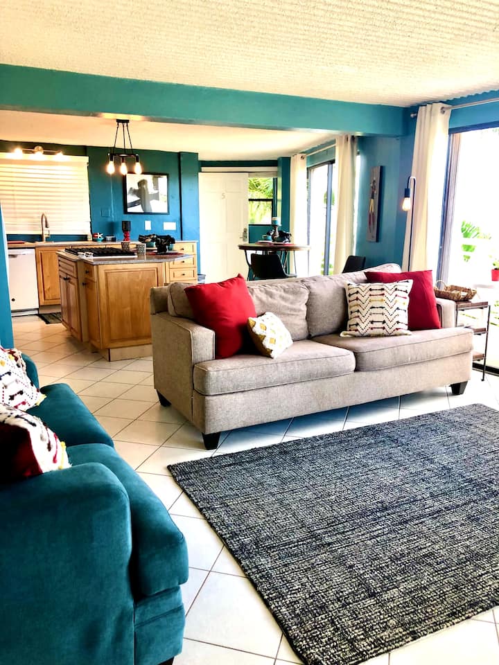 Sky View- Luxury Private Terrace 1 Br. Suite - U.S. Virgin Islands