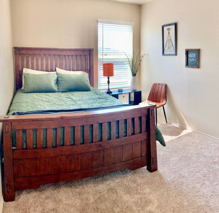 Comfortable Queen Guest Bedroom 