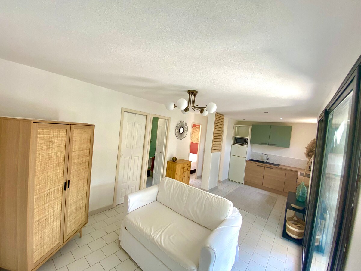 Airbnb performant: The little house of Horizon Bleu à Vendres