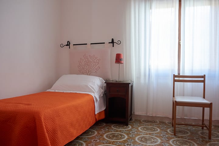 ორადგილიანი საძინებელი