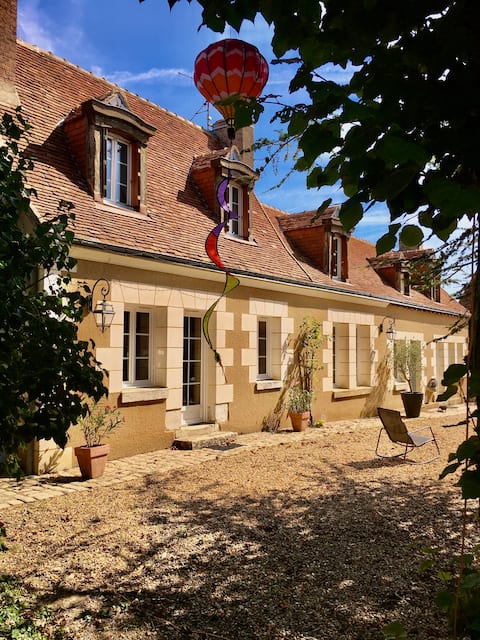 THE CHARM OF A TOURANGELLE HOUSE