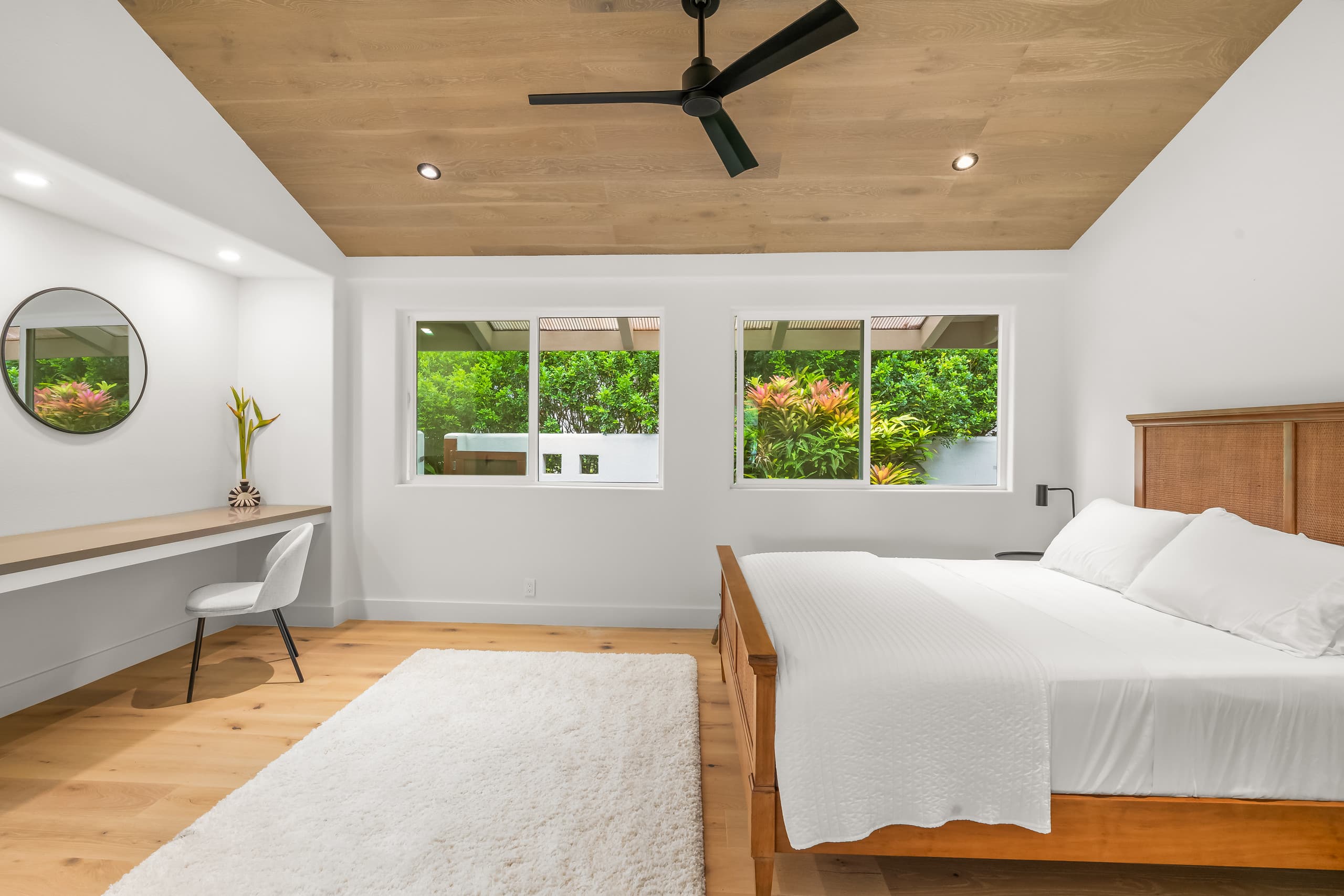 Fresh & modern 4-bedroom home ~ North Shore Kauai - Image 9