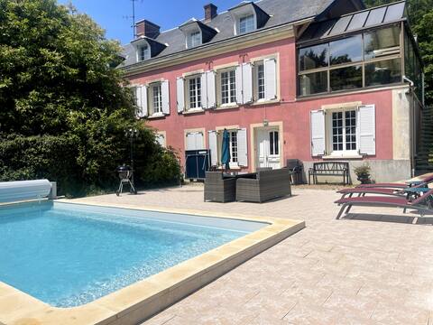 House with heated pool at the gates of Étretat