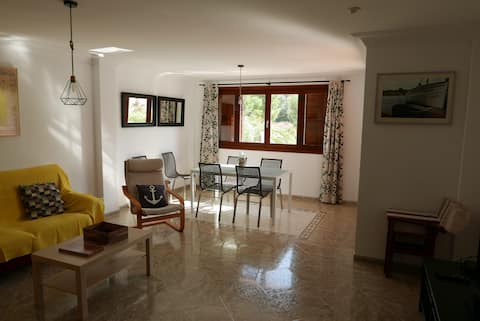 Top Airbnb: Spacious, bright and 2 minutes from the beach en Illes Balears