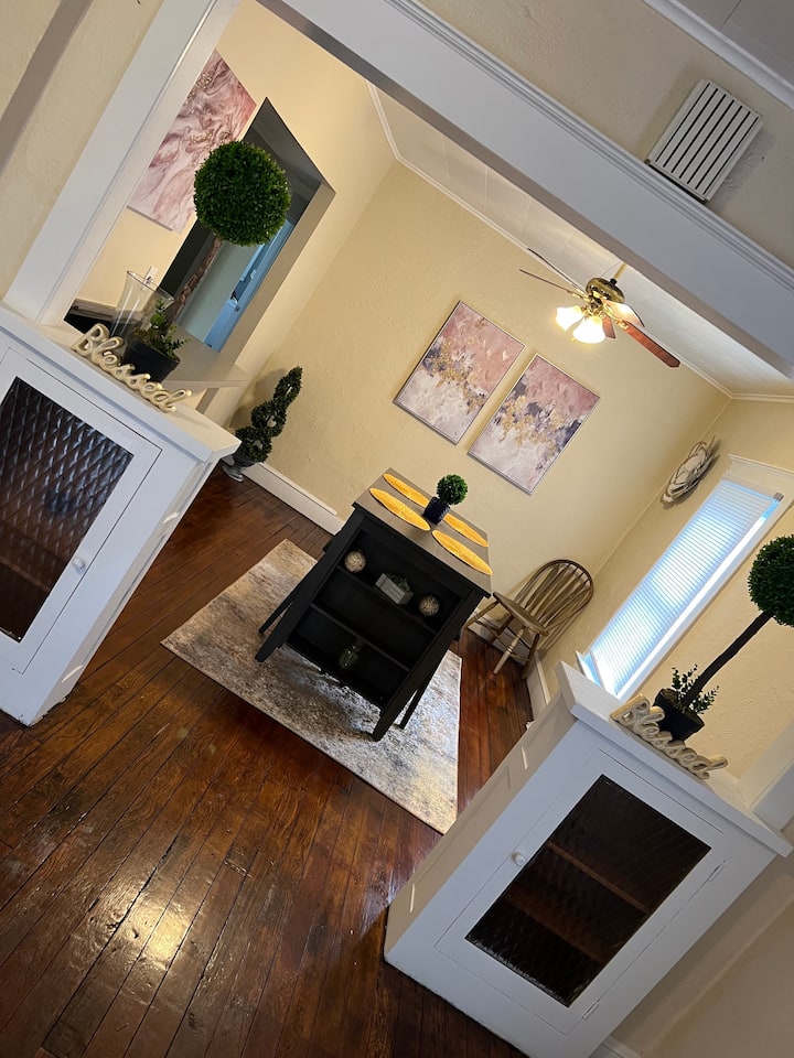 Cheerful 4 bedroom 2 full bath - Houses for Rent in Toledo, Ohio ...