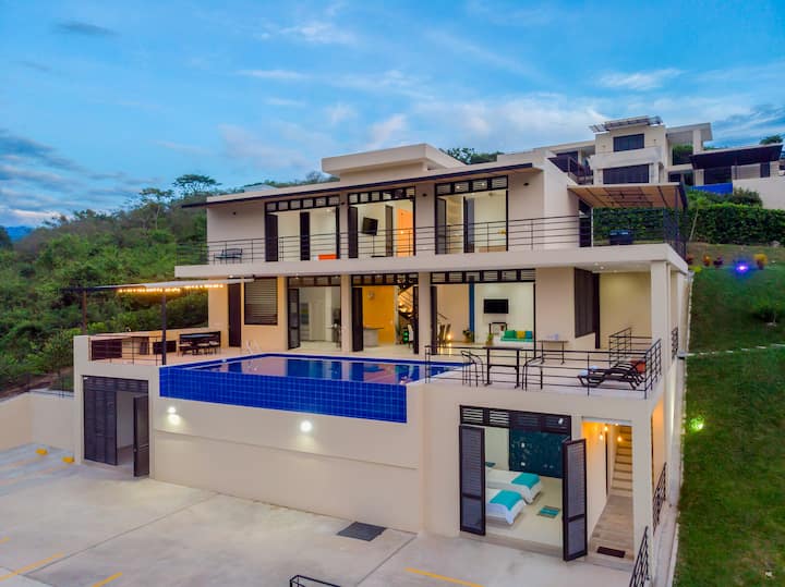New house in Anapoima. A place of inspiration.