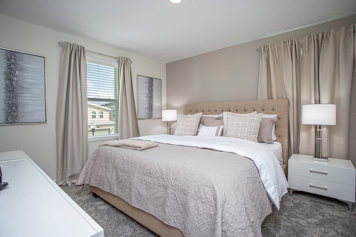 #8 - Dhomë gjumi me madhësi king - kati i dytë 