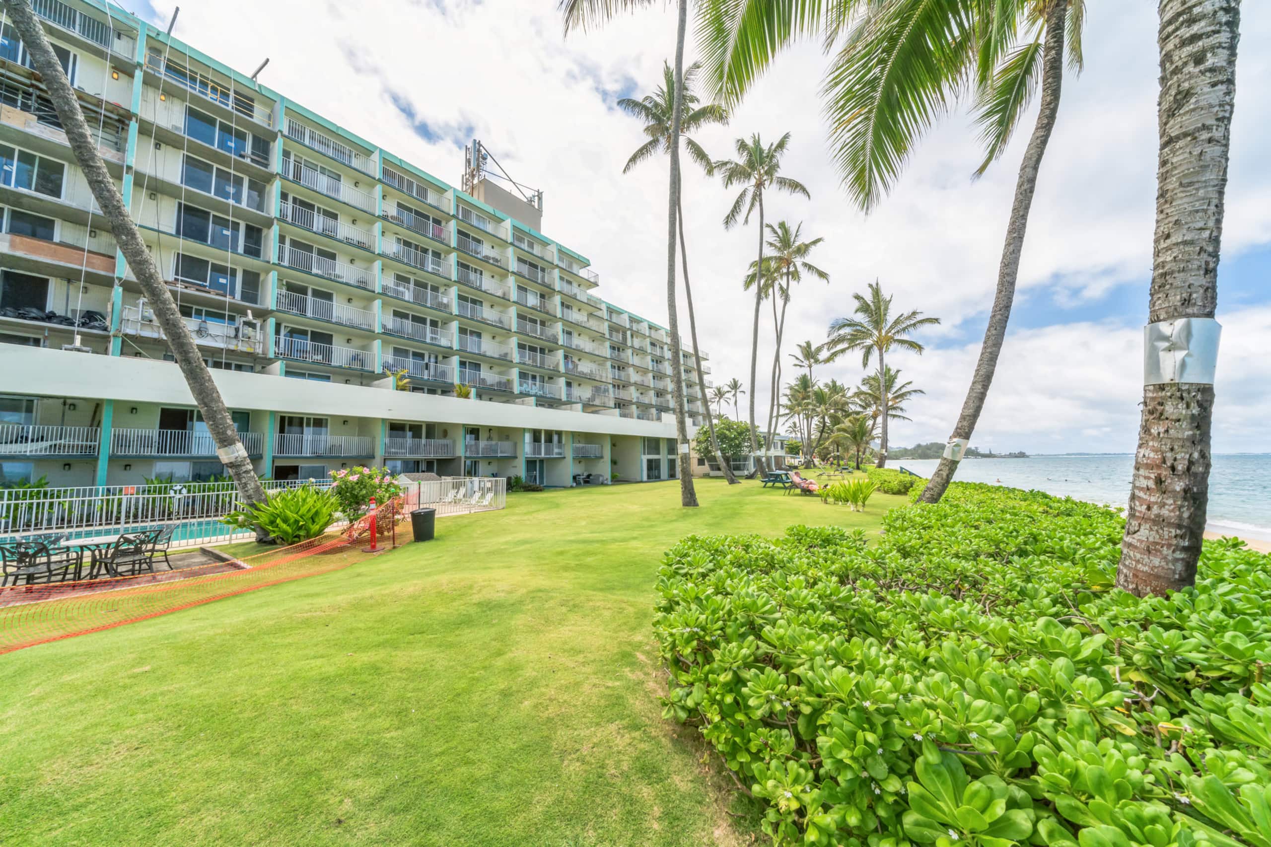 Condo in Hauula · ★4.88 · Studio · 3 beds · 1 bath - Image 47