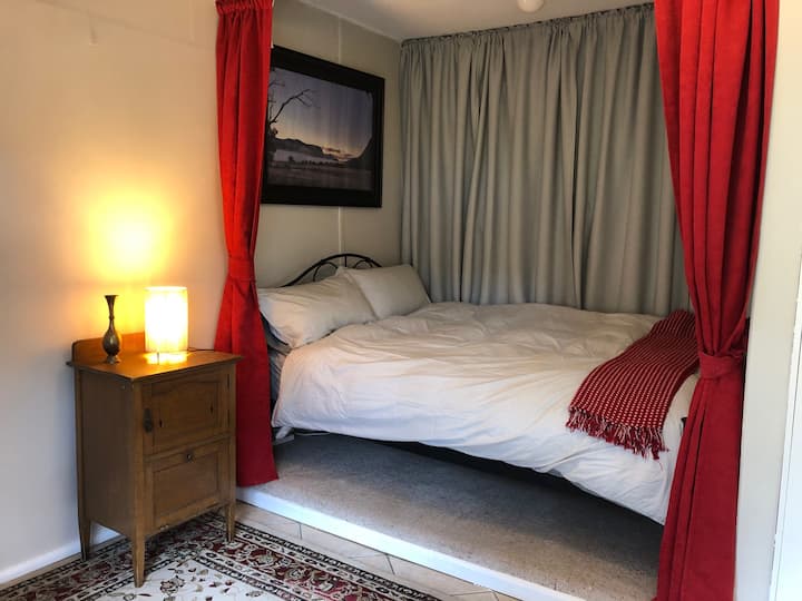 спална соба 2.... прилепена како