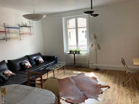 Popular Airbnb listing: Superb garden apartment with parking. in Nancy