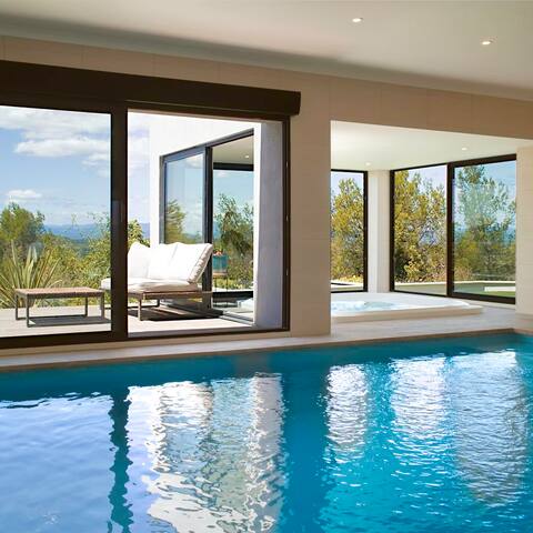 Villa du Belvédère - indoor swimming pool spa hammam