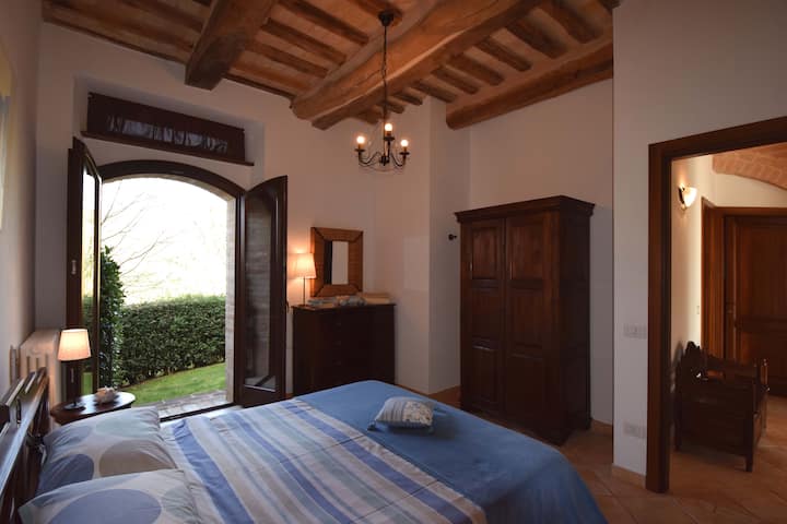 საძინებელი 1