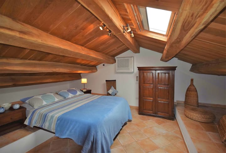 საძინებელი 3