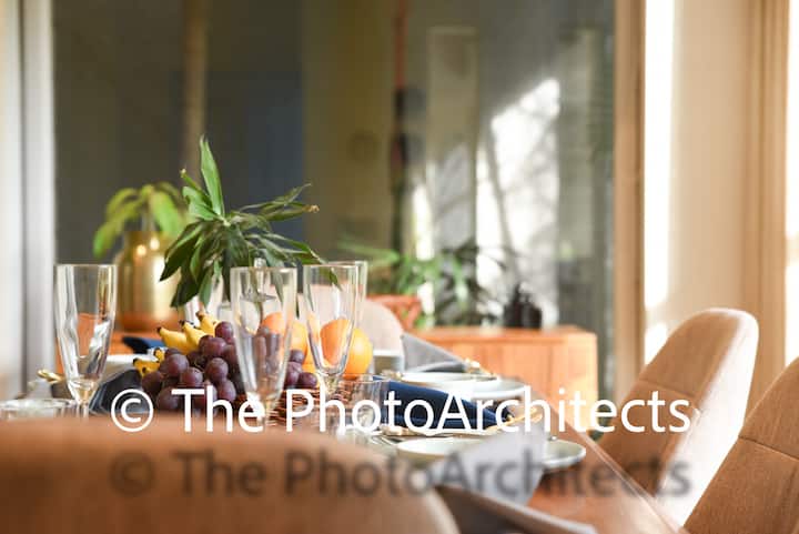 Dining area image 3