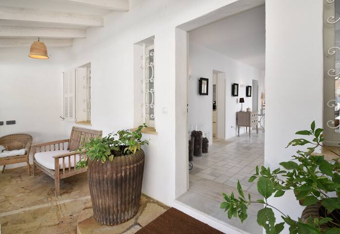 Formentera waterfront central located villa gallery image 3