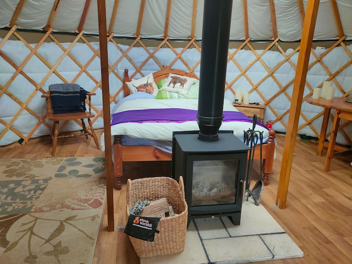 עיצוב פנים של אוהל יורט