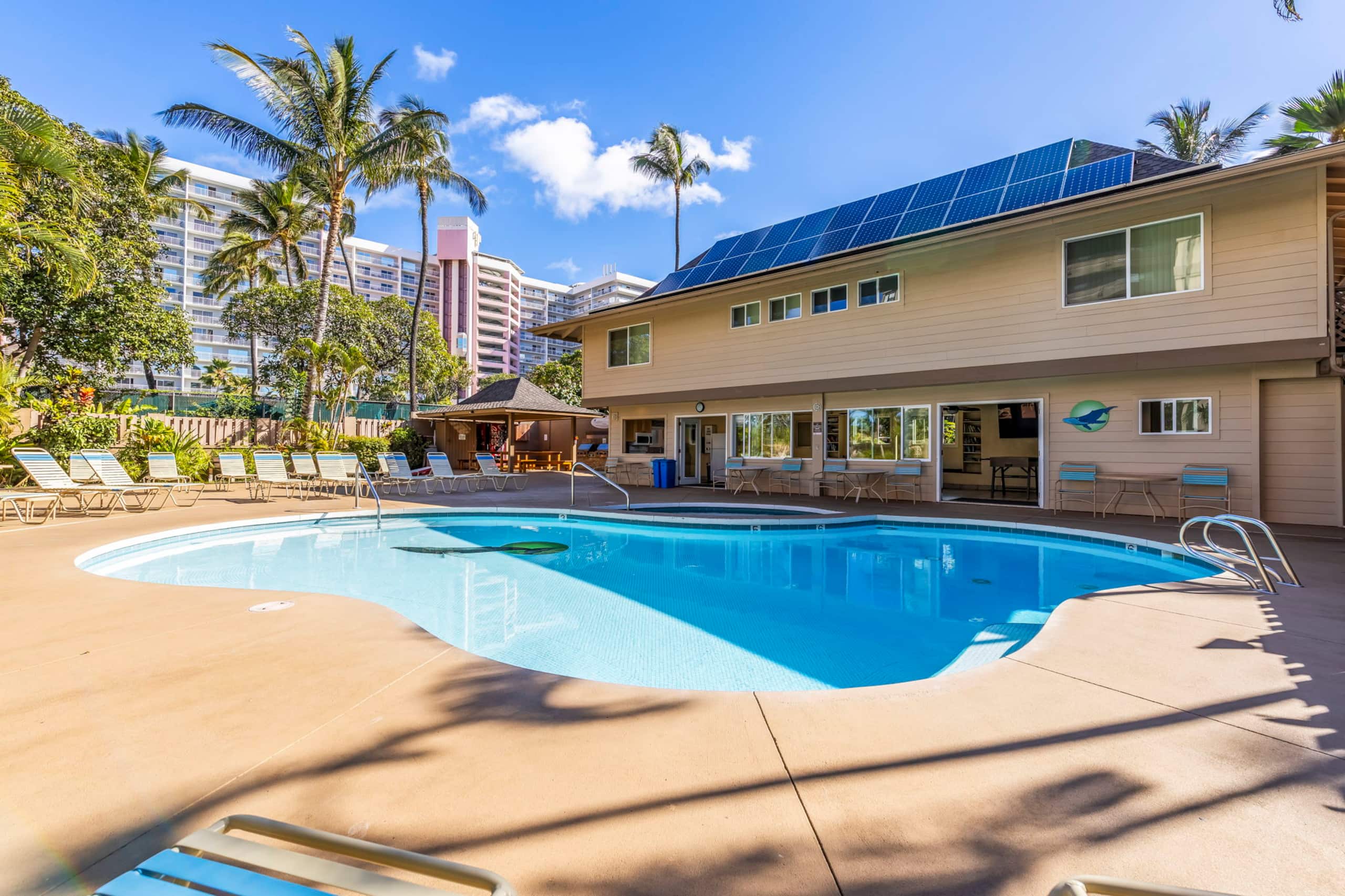 Condo in Lahaina · ★4.84 · Studio · 1 bed · 1 private bath - Image 39
