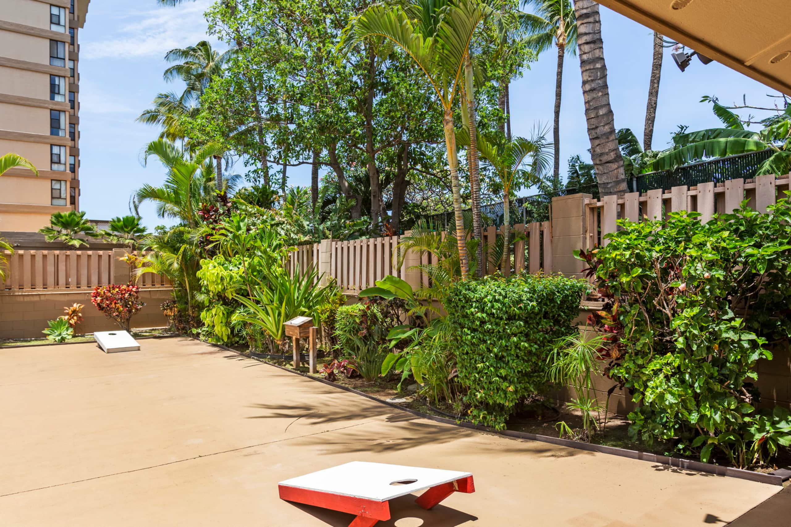 Condo in Lahaina · ★4.84 · Studio · 1 bed · 1 private bath - Image 43