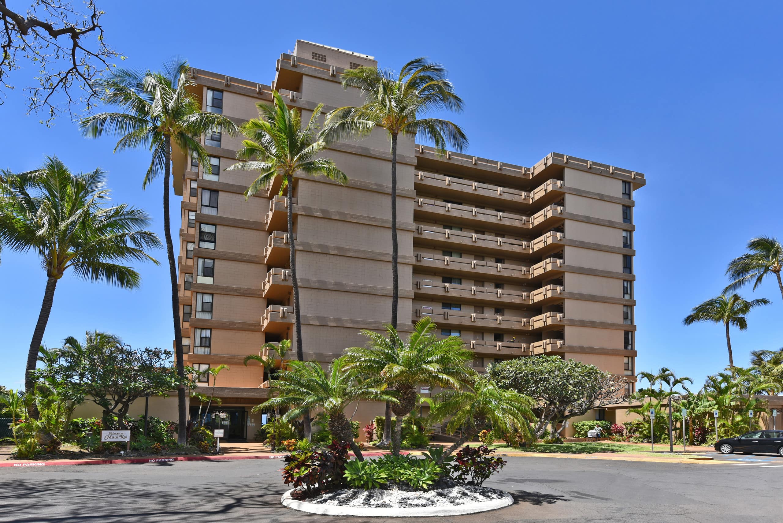 Condo in Lahaina · ★4.84 · Studio · 1 bed · 1 private bath - Image 21