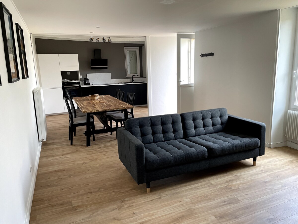 Annonce Airbnb populaire: Family home 5 minutes from the Futuroscope Park à Archidiocèse De Poitiers