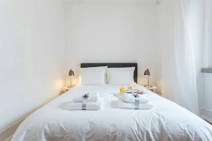 Group Apartment in the Center gallery image 2