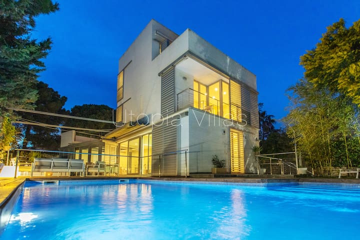 Utopia Villas managed Airbnb listing 2