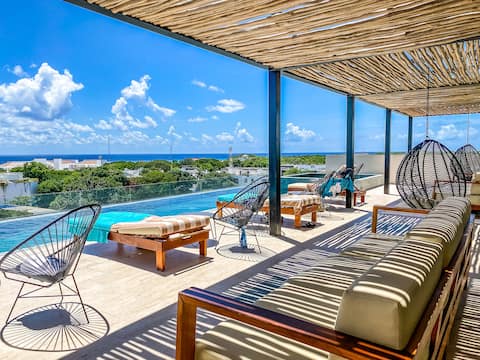 Kaab by the beach, condo with roof, pool and views