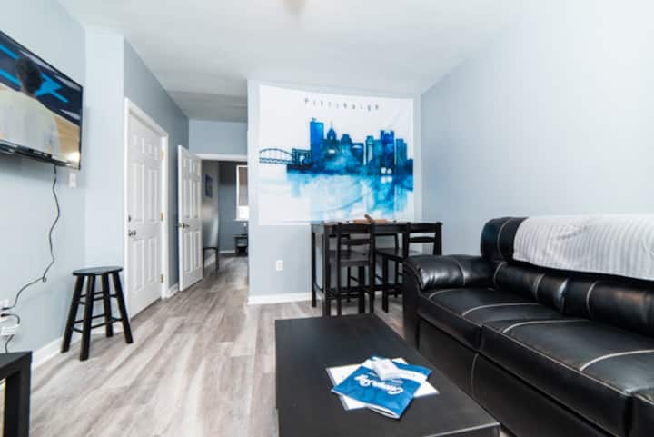 1st Floor - Free Parking - Washer & Dryer - Agh - Pittsburgh, PA