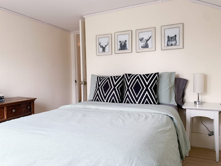 غرفة النوم 3: سرير كامل الحجم