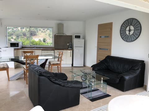 Airbnb performant: Super apartment. Adjacent to the Les Issambres swimming pool à Roquebrune Sur Argens