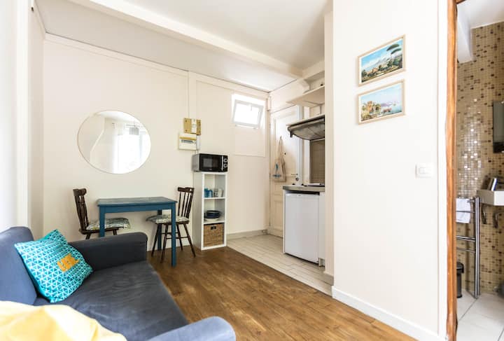 One Bedroom In Belleville - Paris