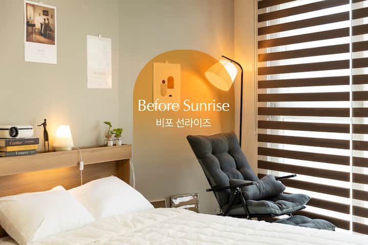 'Bippo Sunrise' # 2 minutes from Misa Station # In front of Lake Park # Instagrammable # City pop night view # Cozy # Optimized for long-term stays