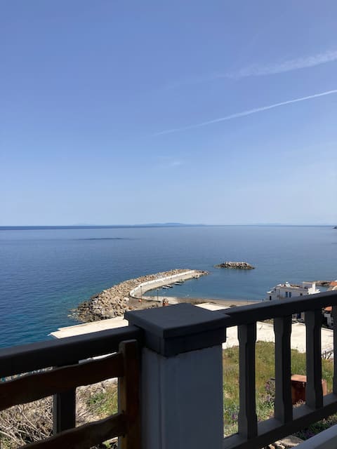 Sea view house in Ikaria