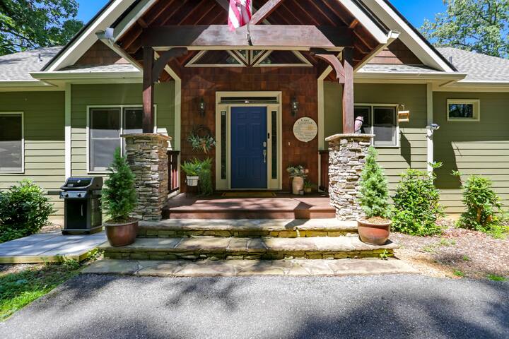 Little Bear Long-Term & Vacation Rentals managed Airbnb listing 2