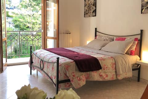 Amazing view "BellaVista" Gardens of Ninfa