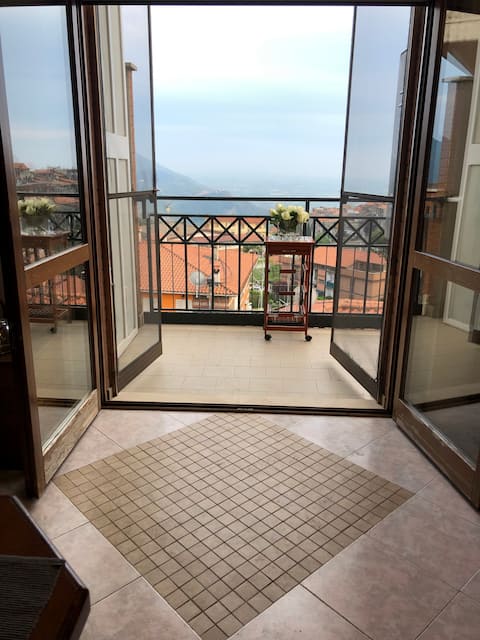 Amazing view "BellaVista" Gardens of Ninfa