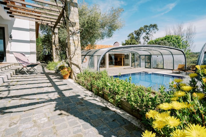 Villa Tojeira | Entire Villa, Pool & Padel Court