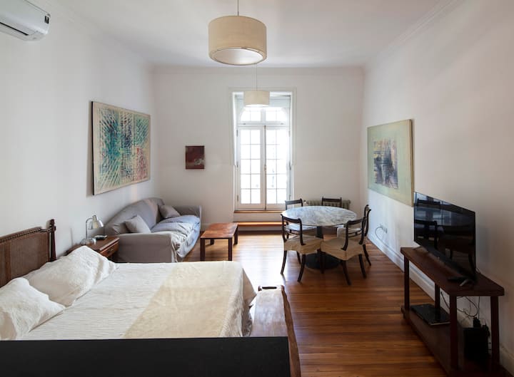 Loft studio apartment in Recoleta