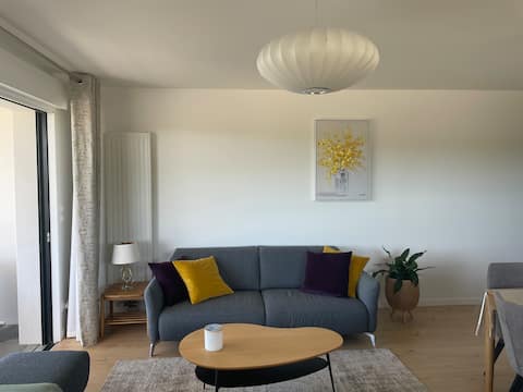 Popular Airbnb listing: Lovely new apartment in small residence in Guidel
