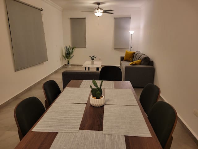 Entire home with 2 bedrooms in Monterrey - Casa 2 cuartos, Brisas, TEC y Sur de MTY.