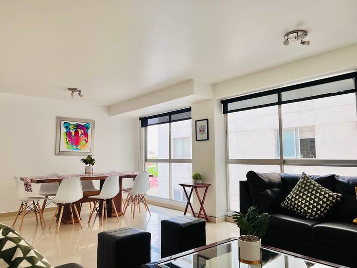 Beautiful apartment IN the heart of Roma TH Apartments for Rent in
