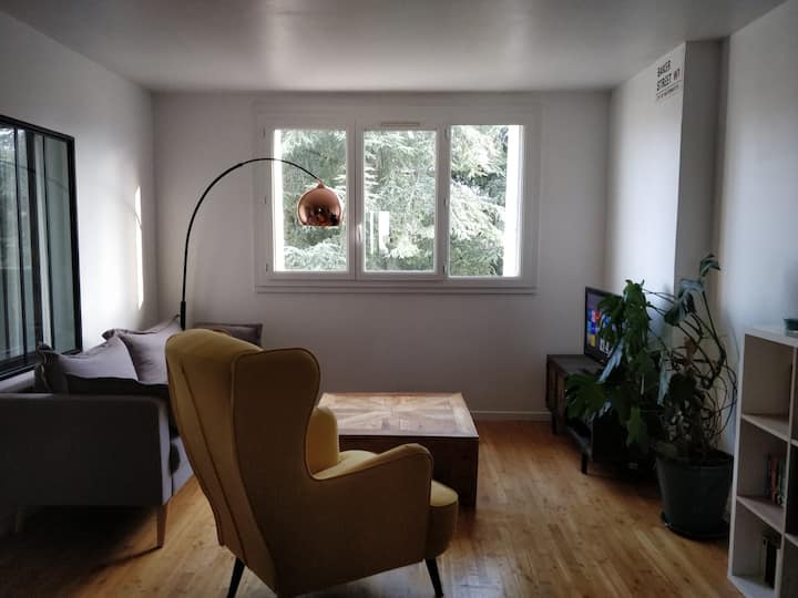 Chambre N-1 Dans Appartement Cosy - 10 Mn Centre - Saint-Herblain