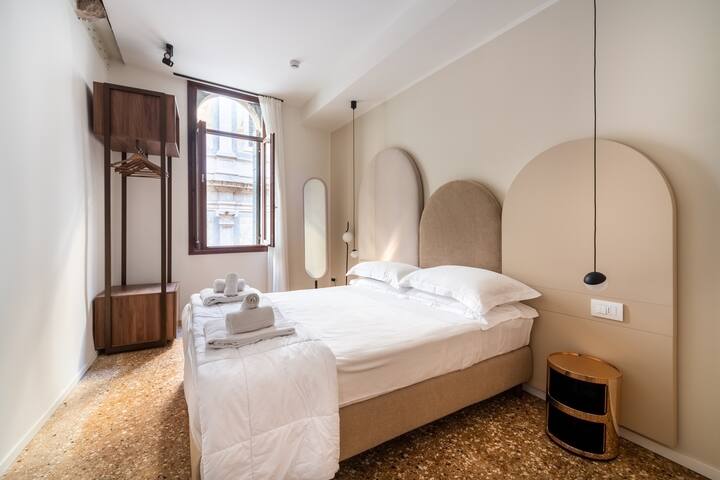 Millecampi, Palazzo Miracoli Apartments gallery image 2