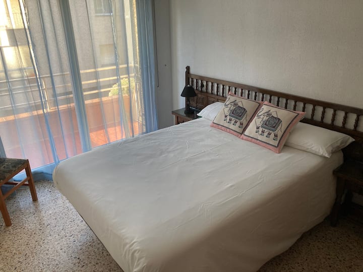 غرفة النوم 2