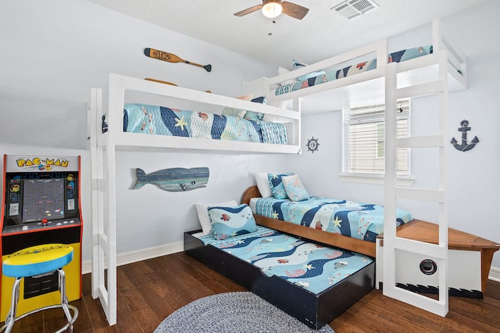 Nautical kids room with pac-man arcade game! 