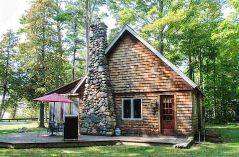 Little Moose Lodge overlooking Lake MI