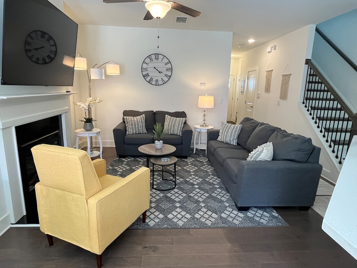 Modern & Spacious SweetHome .!