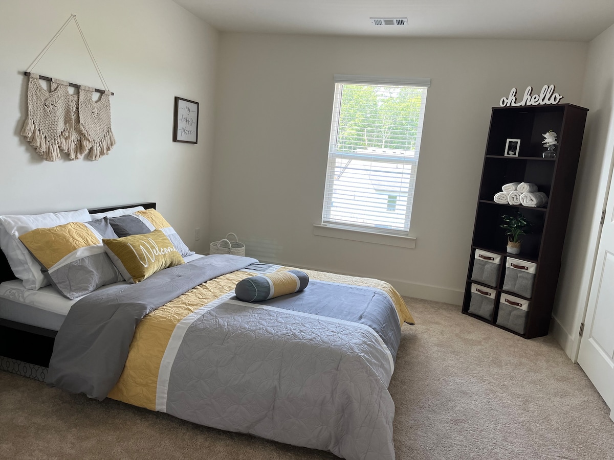 Modern & Spacious SweetHome .!