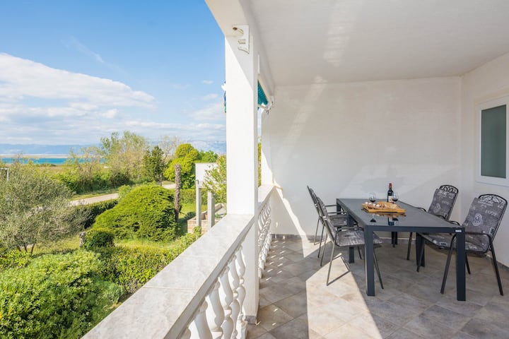 Apartment Napros 2 - Nin