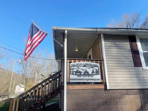 The West Virginia Way, The Bears Den